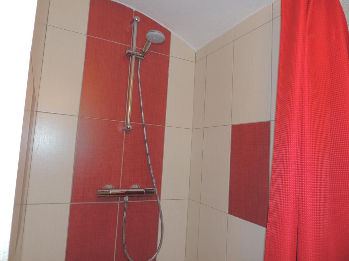 Chambres D'Hotes La Dorgisane Venterol  Экстерьер фото