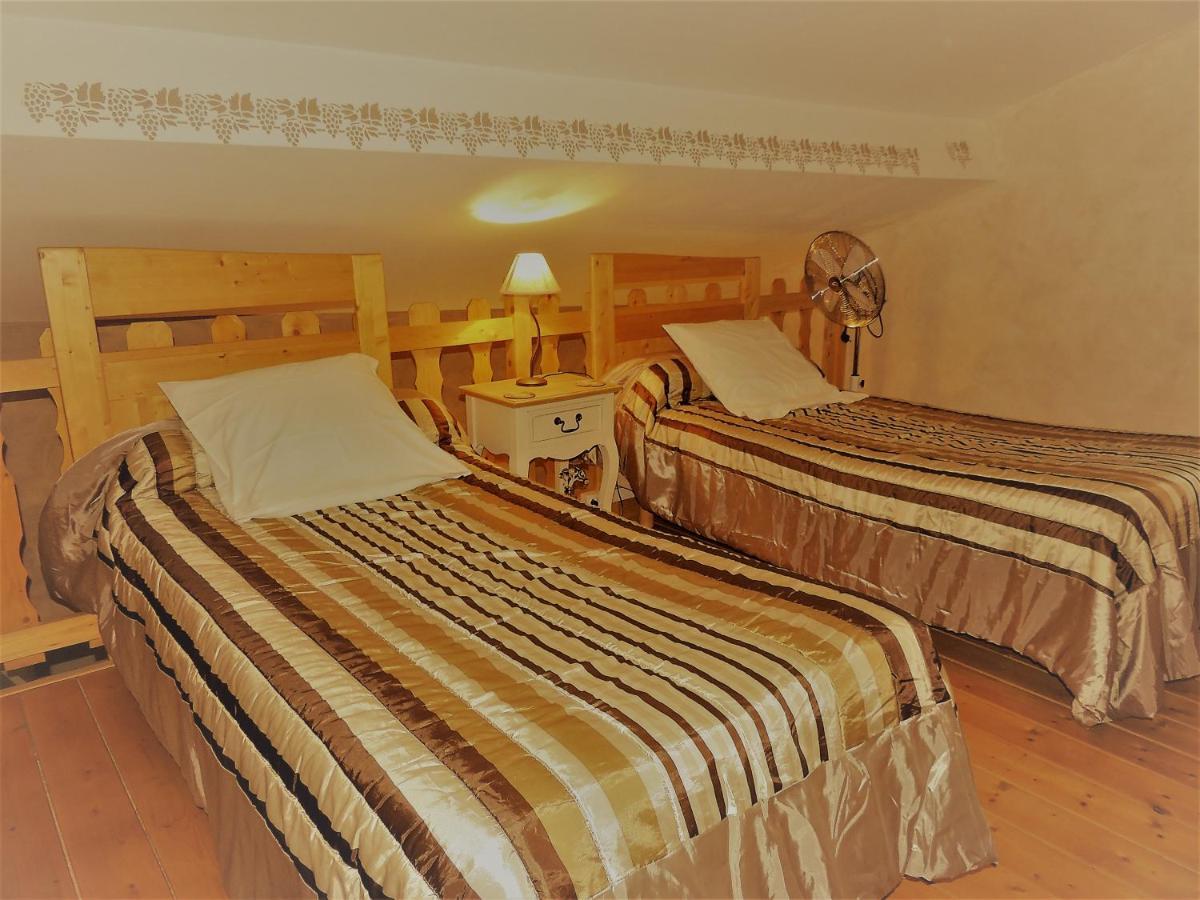 Chambres D'Hotes La Dorgisane Venterol  Экстерьер фото