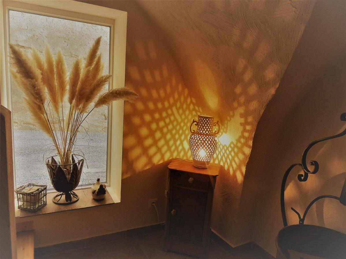 Chambres D'Hotes La Dorgisane Venterol  Экстерьер фото